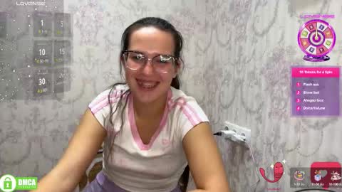 Snapshot of the_princese chatting on 10.14.25 Alice online show from 10.14.25