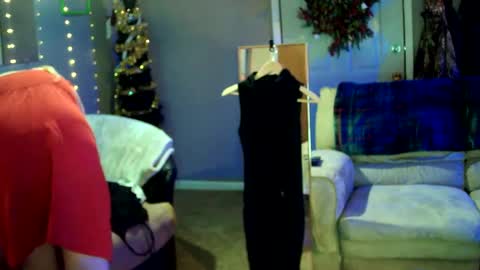 Snapshot of the_sam_ chatting on 01.16.25 the_sam_ online show from 01.16.25