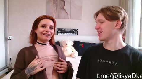 Snapshot of the_slutty_fox chatting on 04.24.26 the_slutty_fox online show from 04.24.26