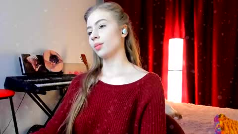 Ally    STREAMING ON TWITCH NOW Check my Twitter for updates online show from 03.02.25