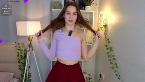 Snapshot of the_truewoman_show chatting on 05.29.26 My name is Cynthia and Im very happy to see you in my sweet room online show from 05.29.26