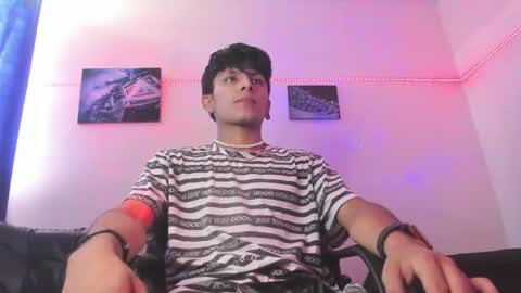 Snapshot of the_weed_guys chatting on 12.01.24 Danny online show from 12.01.24