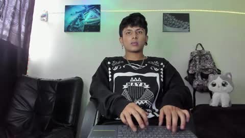 Snapshot of the_weed_guys chatting on 12.20.24 Danny online show from 12.20.24