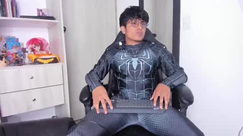 Snapshot of the_weed_guys chatting on 10.31.25 Danny online show from 10.31.25