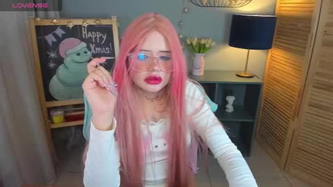 Snapshot of theangelykitty chatting on 01.21.25 theangelykitty online show from 01.21.25