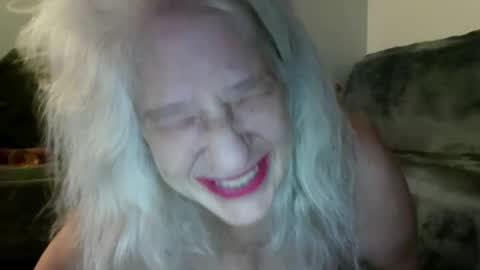 The Arctic Milf online show from 05.22.26