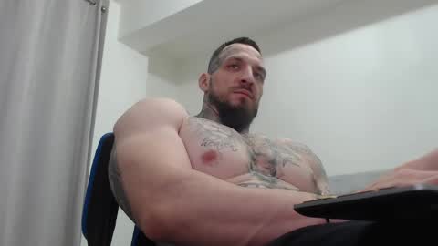 Snapshot of thebestmuscles chatting on 04.21.26 John online show from 04.21.26