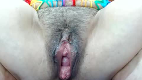 Snapshot of thebestpussyhairy chatting on 04.29.26 Karla online show from 04.29.26