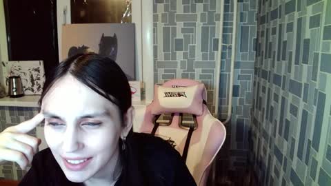 Snapshot of thebl4ckhearts chatting on 10.03.25 Daria and Diana 3 online show from 10.03.25