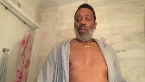 Snapshot of theblacklordmaster chatting on 12.16.24 theblacklordmaster online show from 12.16.24