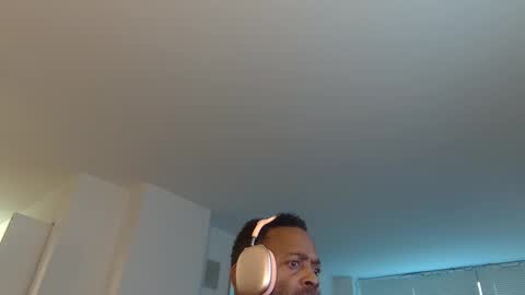 Snapshot of theblacklordmaster chatting on 10.15.25 theblacklordmaster online show from 10.15.25