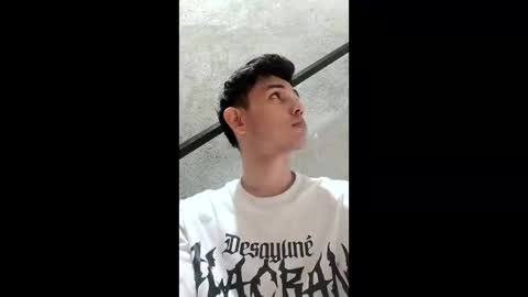 thebluesky_18 online show from 12.15.25