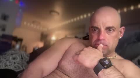 Snapshot of thebuzz777 chatting on 02.20.25 theBuzz777 online show from 02.20.25