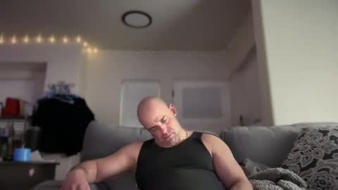 Snapshot of thebuzz777 chatting on 03.06.25 theBuzz777 online show from 03.06.25