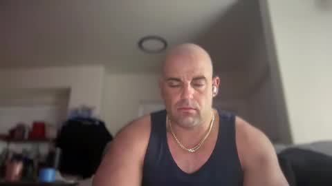 Snapshot of thebuzz777 chatting on 03.08.25 theBuzz777 online show from 03.08.25