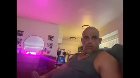 Snapshot of thebuzz777 chatting on 09.24.25 theBuzz777 online show from 09.24.25