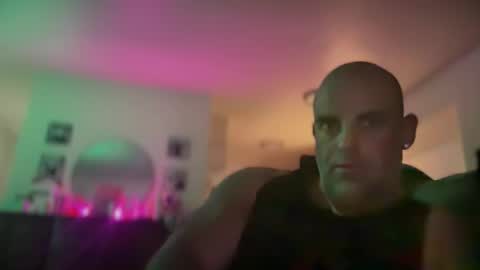 Snapshot of thebuzz777 chatting on 10.20.25 theBuzz777 online show from 10.20.25