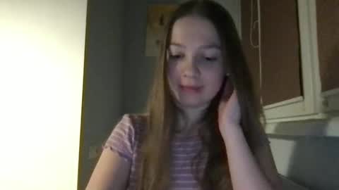 Snapshot of thecrystal chatting on 02.17.25 Crystal online show from 02.17.25