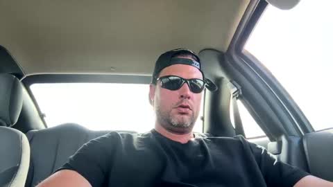 Carter Bates online show from 09.27.25