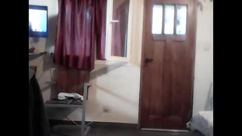 Snapshot of thedudnextdoor chatting on 01.10.26 thedudnextdoor online show from 01.10.26