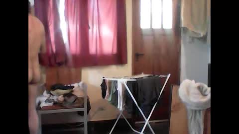 Snapshot of thedudnextdoor chatting on 02.07.26 thedudnextdoor online show from 02.07.26