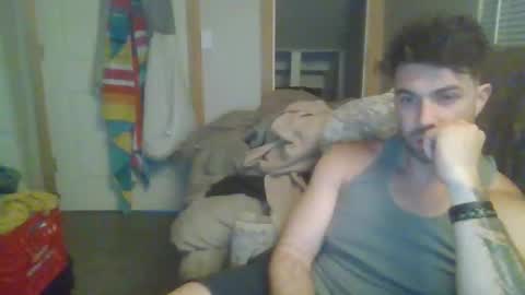 Snapshot of theepapajohn chatting on 04.20.26 theepapajohn online show from 04.20.26