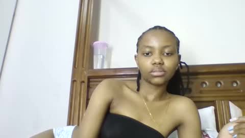 Snapshot of theequinn chatting on 10.03.25 theequinn online show from 10.03.25