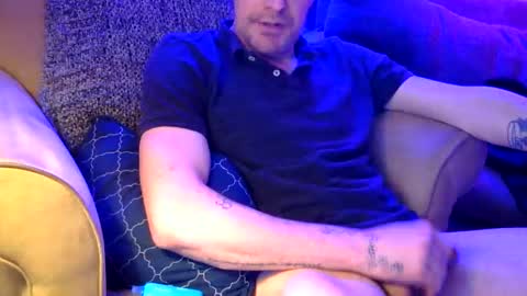 Snapshot of theerealjonnymike chatting on 02.28.26 theerealjonnymike online show from 02.28.26