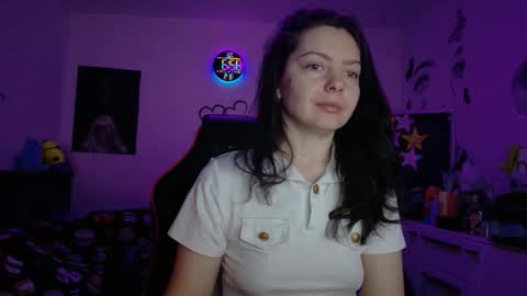 TheFarmergirl online show from 02.10.26