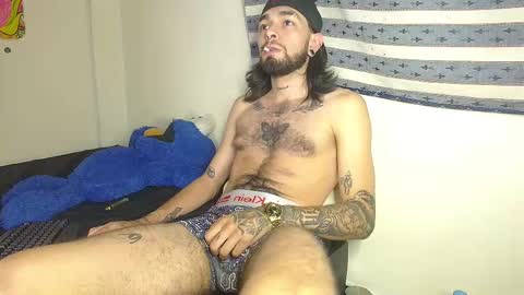 Snapshot of theferxxo_12 chatting on 02.04.25 independent Model online show from 02.04.25