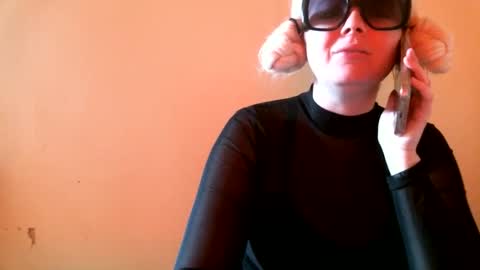 Snapshot of thegoddessfrida chatting on 10.31.25 Goddess Frida online show from 10.31.25