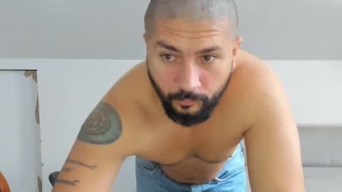 Snapshot of theguardian7 chatting on 11.16.25 theguardian7 online show from 11.16.25