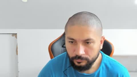 Snapshot of theguardian7 chatting on 11.17.25 theguardian7 online show from 11.17.25