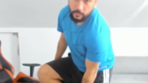 Snapshot of theguardian7 chatting on 11.24.25 theguardian7 online show from 11.24.25