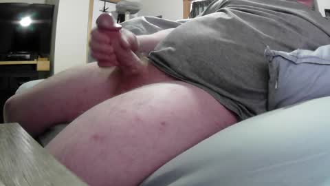 theguy403866070 online show from 02.14.25