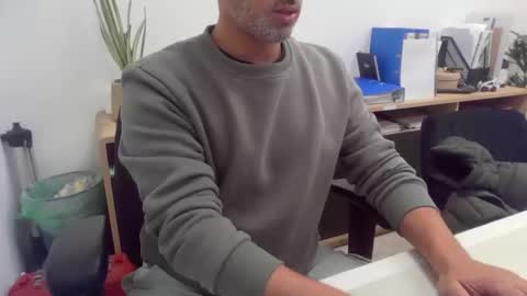 Snapshot of thehardcock2025 chatting on 12.16.25 thehardcock2025 online show from 12.16.25