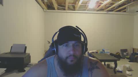 Snapshot of thehawaiian93 chatting on 03.03.25 thehawaiian93 online show from 03.03.25