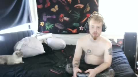 fuzzyfox online show from 09.20.25