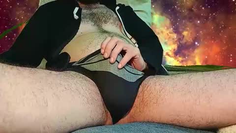 Snapshot of thehotstepperx chatting on 12.18.25 thehotstepperx online show from 12.18.25