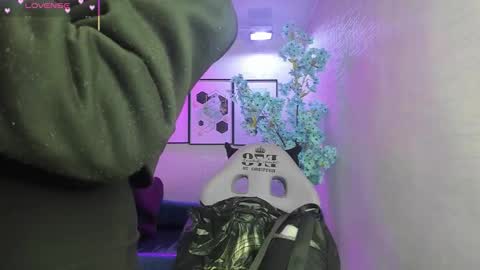 Theia  online show from 01.13.26