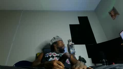 IXMCOUPLE444 online show from 02.13.26