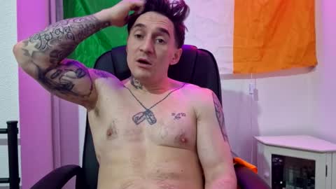 theirishbull11 online show from 10.26.25