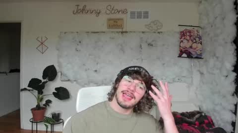 Snapshot of thejohnnystone chatting on 04.04.26 Johnny Stone online show from 04.04.26