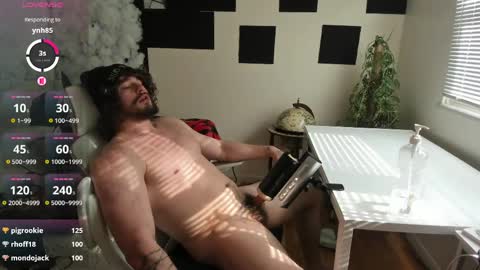 Snapshot of thejohnnystone chatting on 06.05.26 Johnny Stone online show from 06.05.26