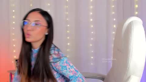 Snapshot of thekatemess_ chatting on 09.14.25 Katie. Kate is the name I go by. online show from 09.14.25