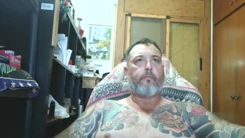 Snapshot of thekier chatting on 06.23.26 thekier online show from 06.23.26