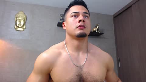 Snapshot of thekingerick chatting on 02.03.25 thekingerick online show from 02.03.25