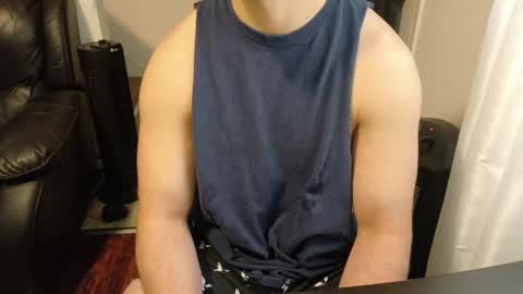 Snapshot of thekodyy chatting on 11.05.25 thekodyy online show from 11.05.25