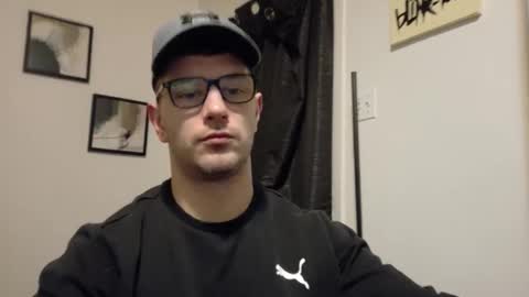 Snapshot of thekodyy chatting on 11.30.25 thekodyy online show from 11.30.25