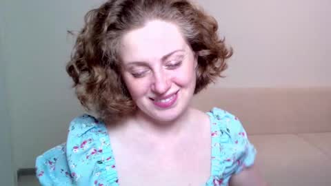 Snapshot of theladysblush chatting on 03.05.25 Ella online show from 03.05.25
